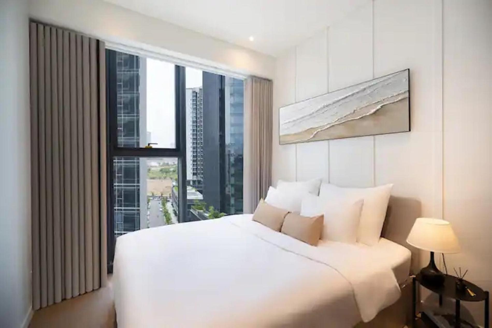 The Metropole -Complex "Opera, Crest, Galleria " -Free Pool-Gym-Sauna Room-Yoga Room Ho Chi Minh-byen Eksteriør bilde